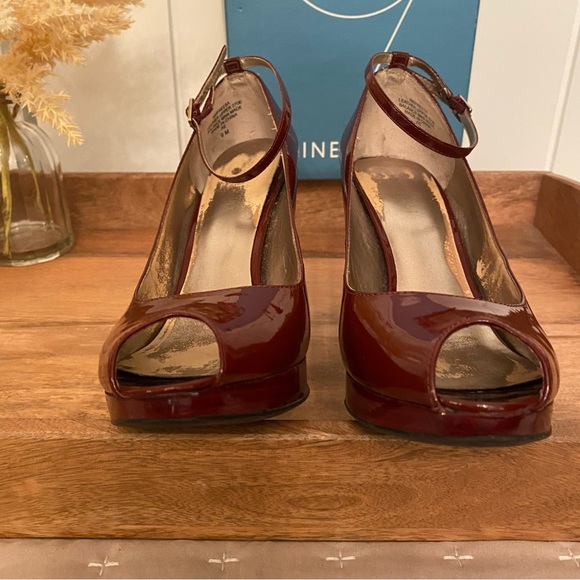 NINE West Deep Red Patent Leather high heel shoes - Picture 9 of 11